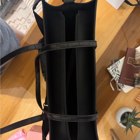 BEIS The Large Work Tote in Black Croc - Picture 7 of 8